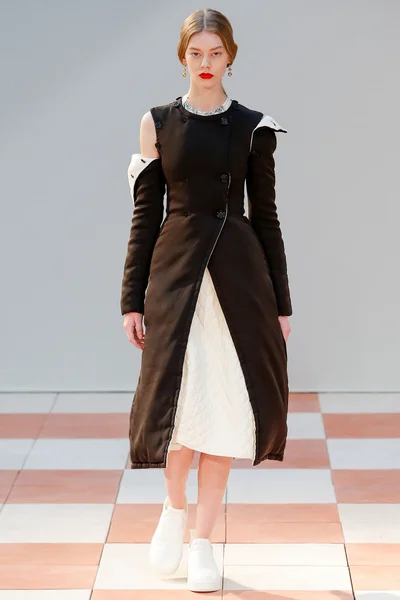 Look 31